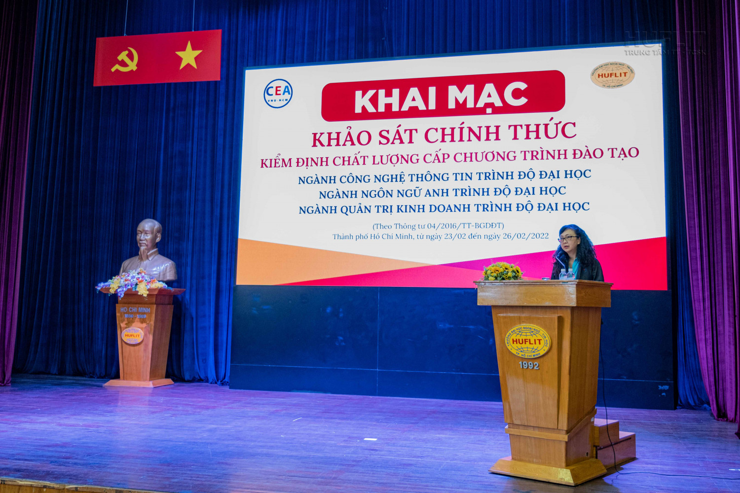 The official survey for external evaluation of the quality of training programs in 03 majors: Information Technology, Business Administration, and English Studies at HUFLIT
