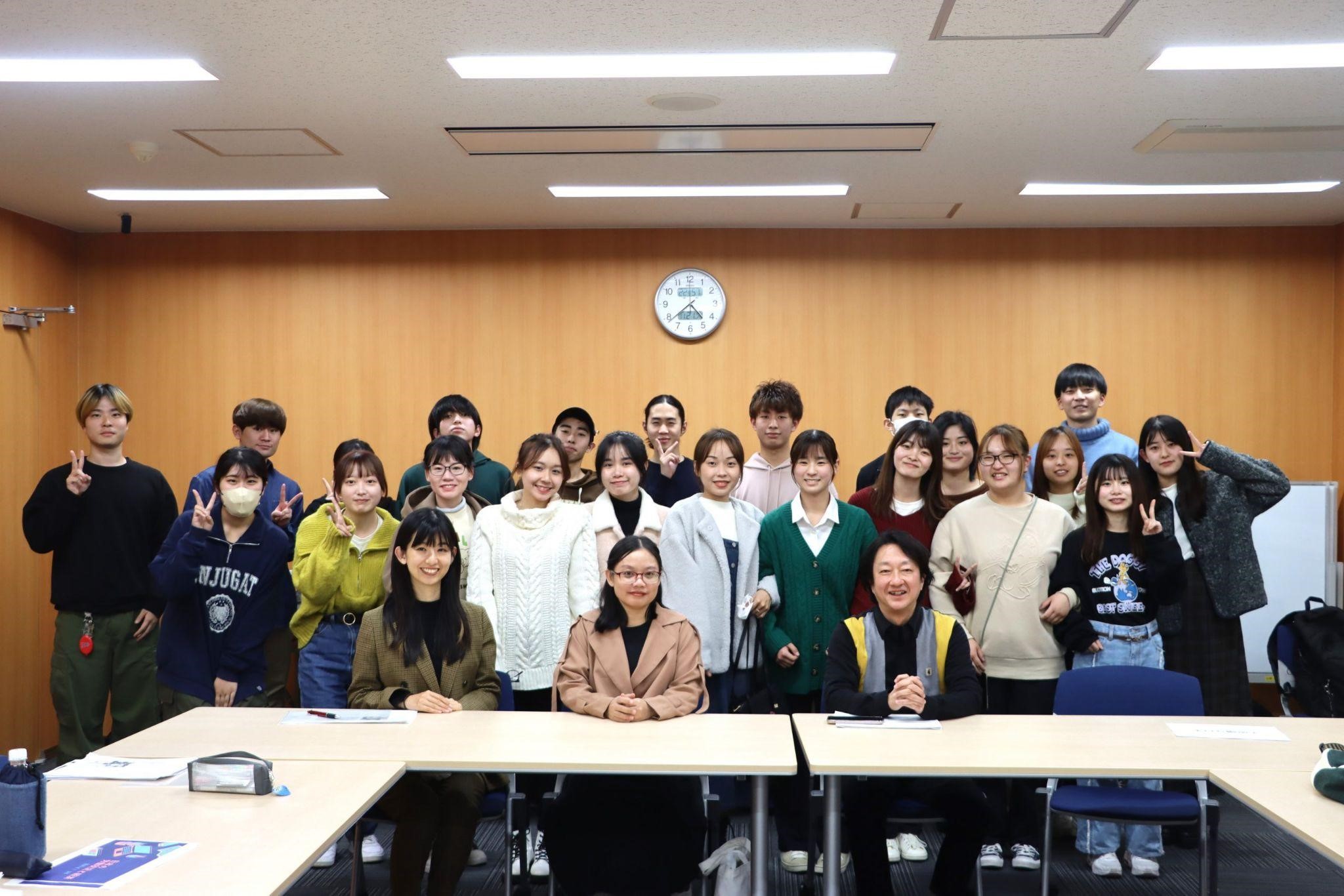 Khoa Đông Phương-Chương trình thực tập ngắn hạn của SV ngành Nhật Bản tại ĐH Kyushu Sangyo, tỉnh Fukuoka, Nhật Bản 1