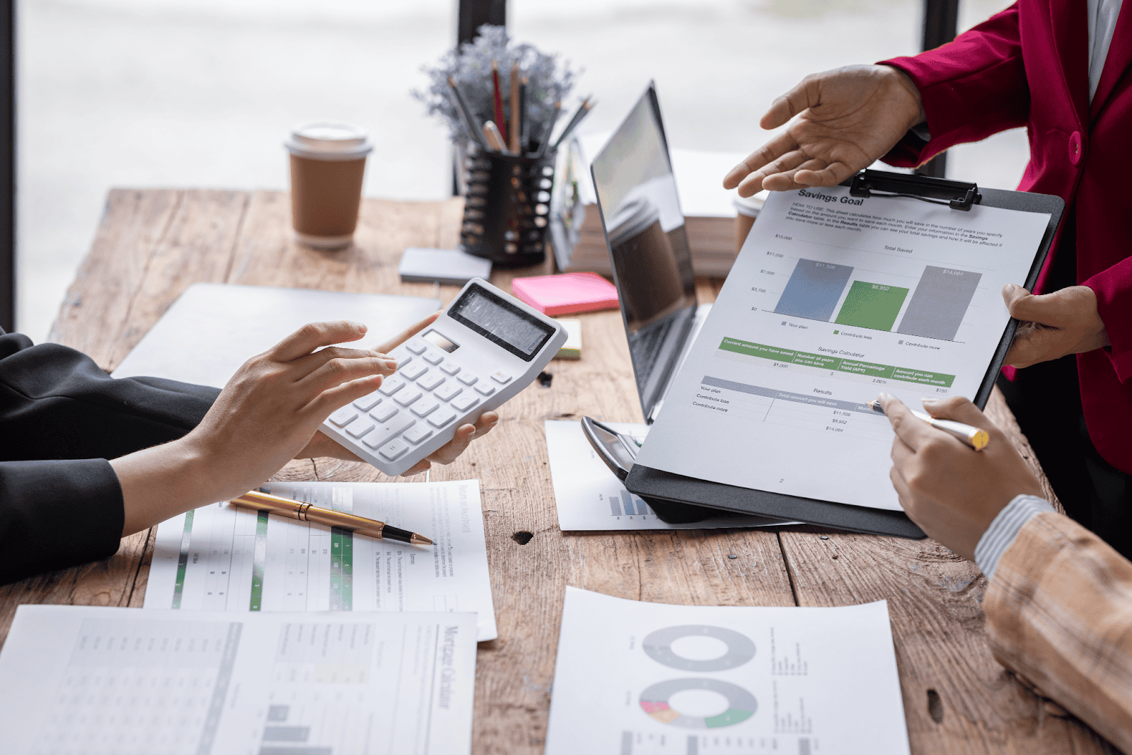 Ngành Kế toán với hơn 15,000 vị trí tuyển dụng sau khi ra trường