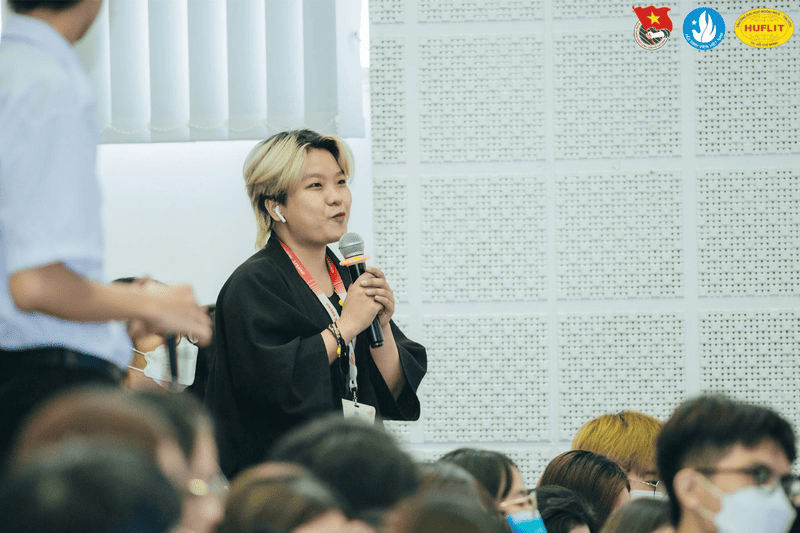 hoc-quan-tri-du-lich-va-lu-hanh-tai-huflit-5