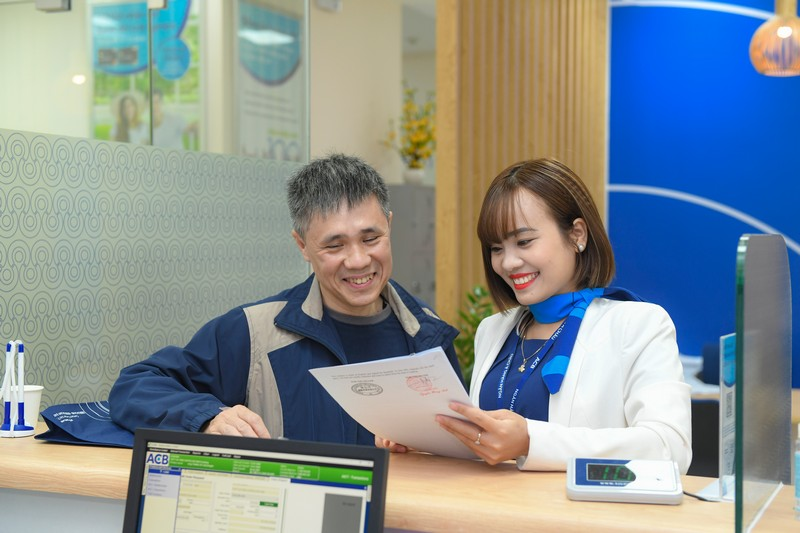 Sinh viên sau tốt nghiệp có thể làm việc tại ngân hàng thương mại & tổ chức tín dụng