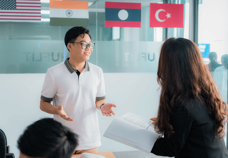 kinh-doanh-quoc-te-hoc-truong-nao-4