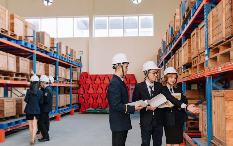 logistics-va-quan-ly-chuoi-cung-ung-ra-lam-gi-3