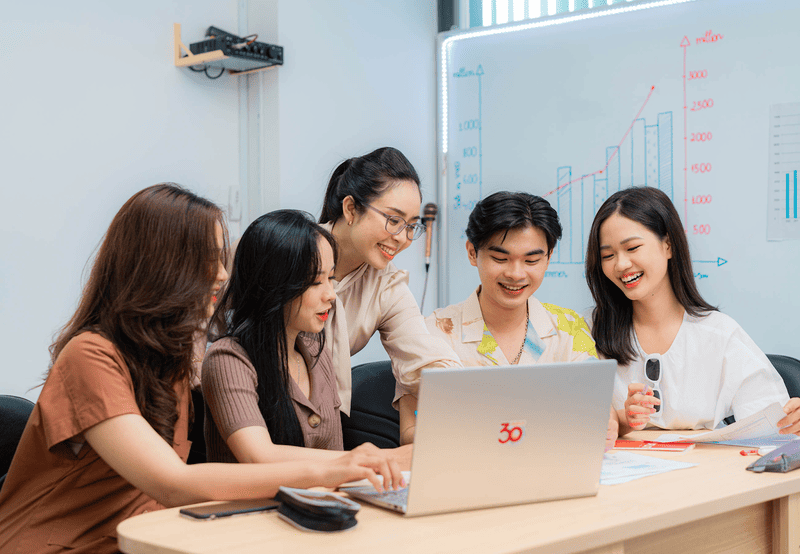 Marketing specialist là gì