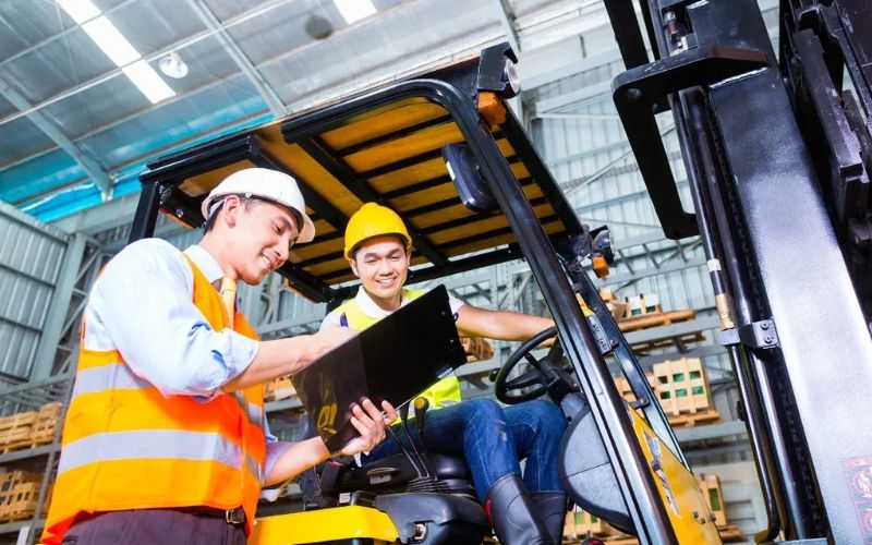 Cơ hội việc làm trong ngành Logistics