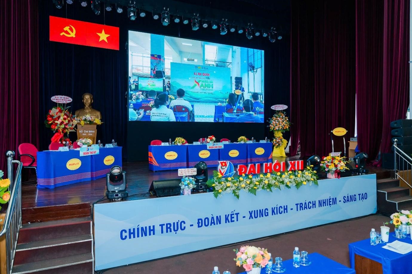 Đại hội Đại biểu Đoàn TNCS Hồ Chí Minh trường Đại học Ngoại ngữ - Tin học TP. Hồ Chí Minh lần thứ XII, nhiệm kỳ 2024 - 2027