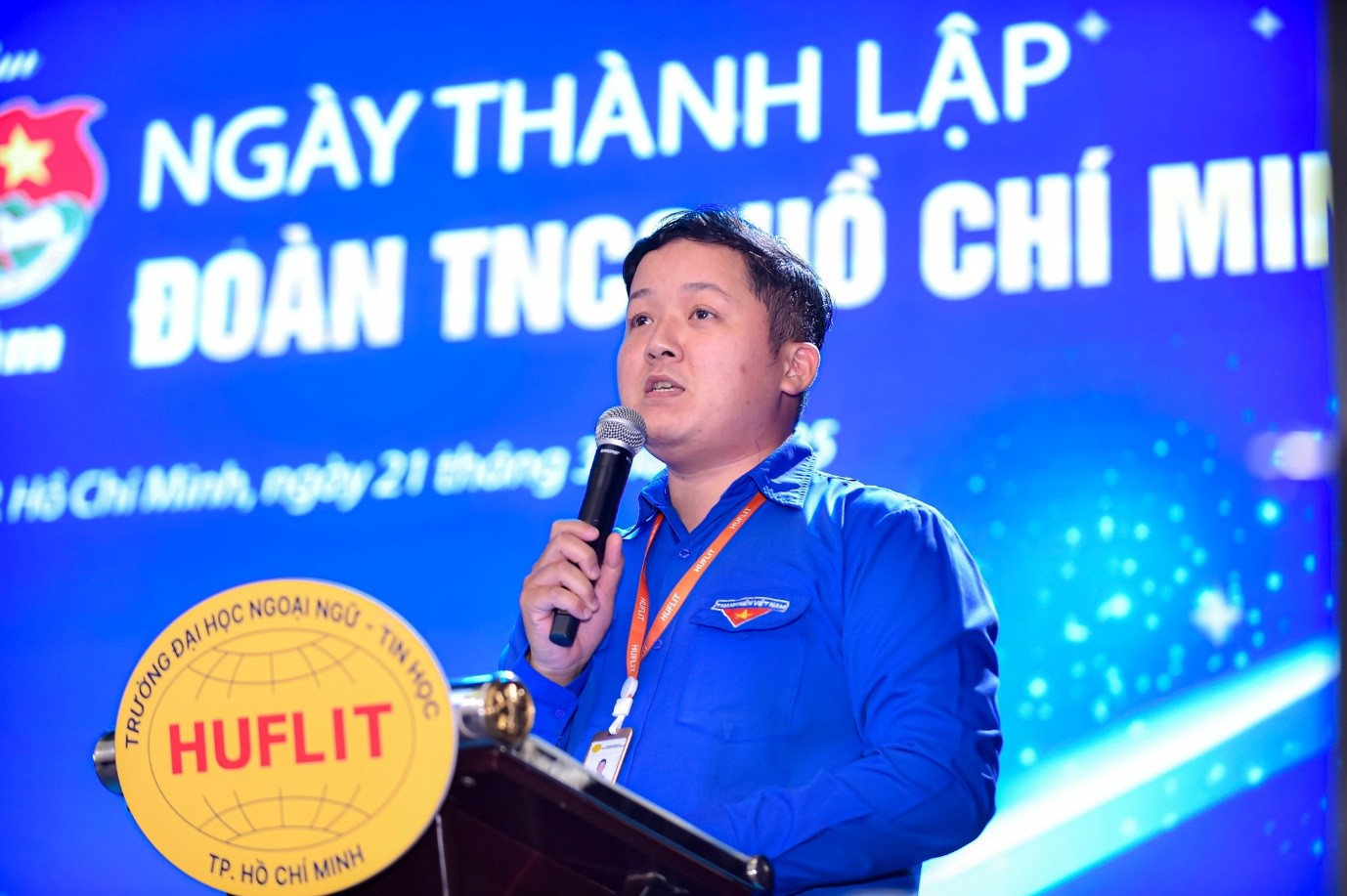 Tháng Thanh niên 2025 – Tuổi trẻ HUFLIT tự hào, vững tin theo Đảng