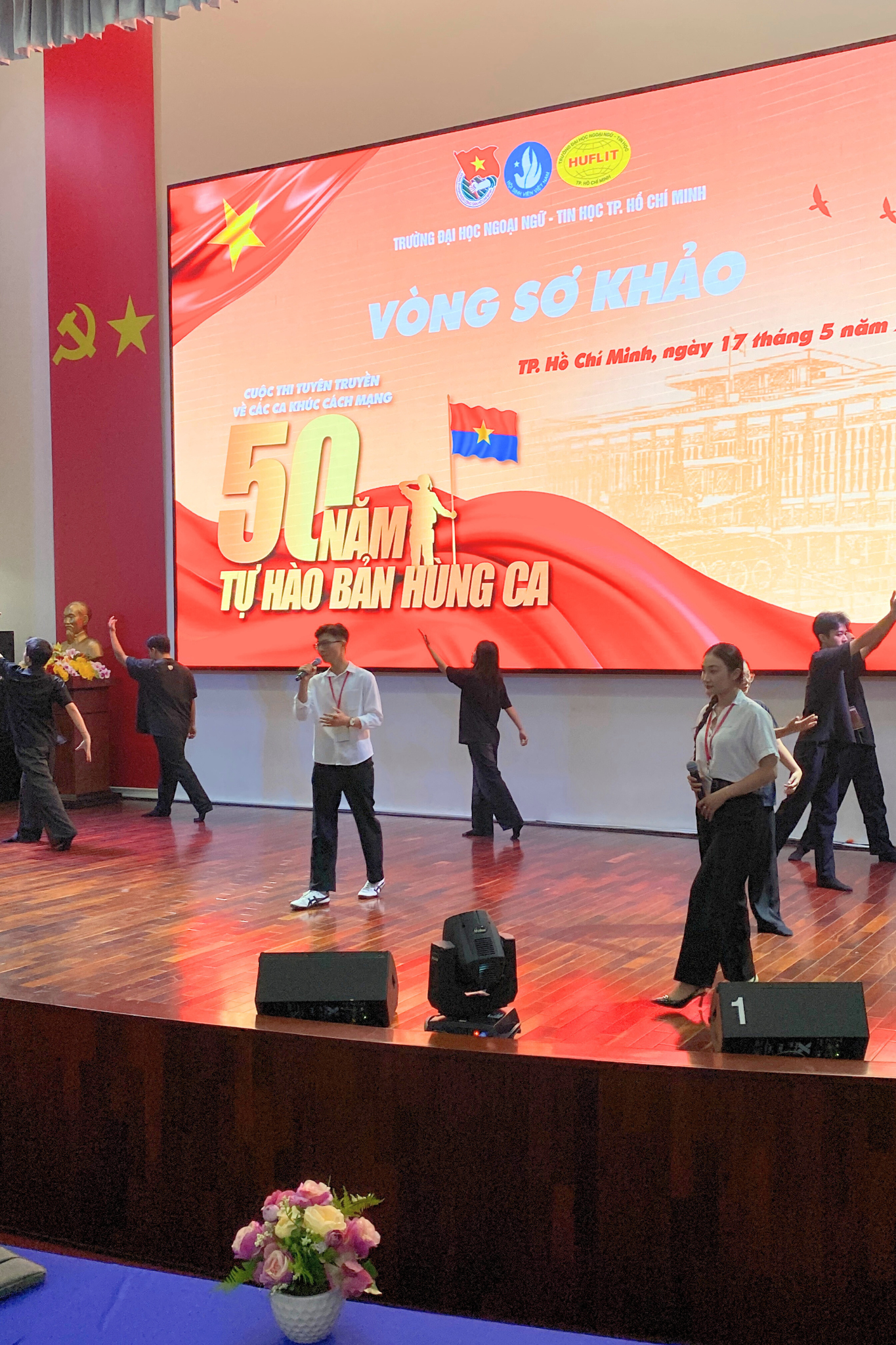 Cuộc thi tuyên truyền các ca khúc cách mạng “50 năm tự hào bản hùng ca”