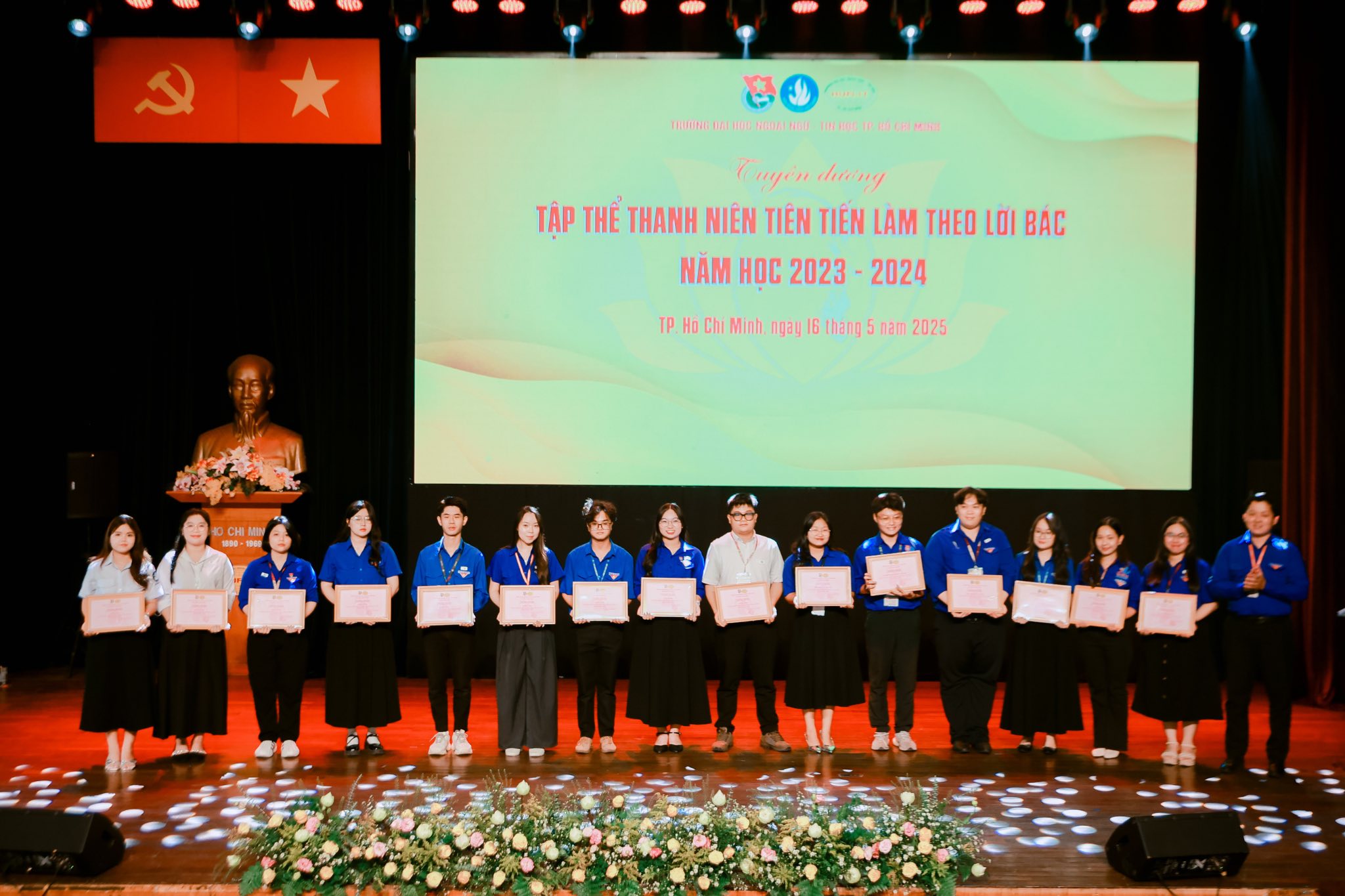 Tuần lễ thanh niên HUFLIT học tập và làm theo lời Bác năm 2025