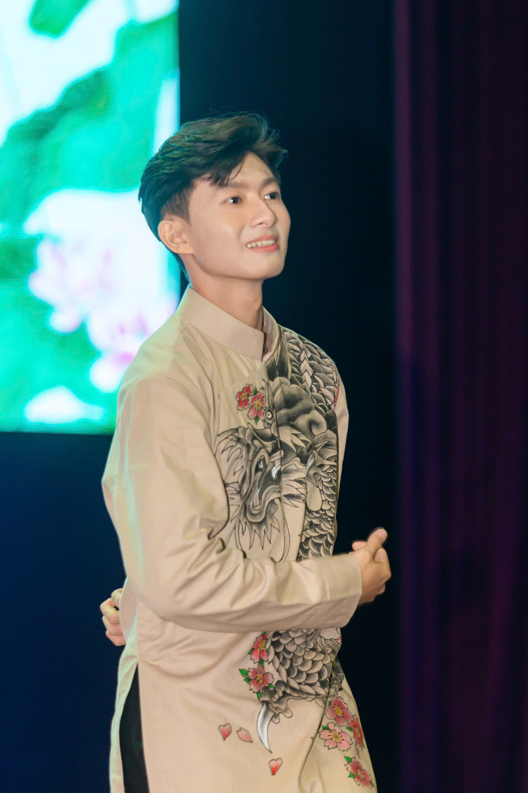 Hoạt động tìm hiểu, trải nghiệm thực tế về văn hóa du lịch với chủ đề “Dáng xưa Hồn Việt”