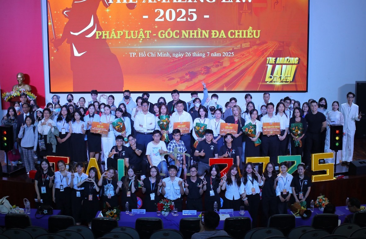 Hội thi Tìm hiểu Pháp luật “THE AMAZING LAW 2025”