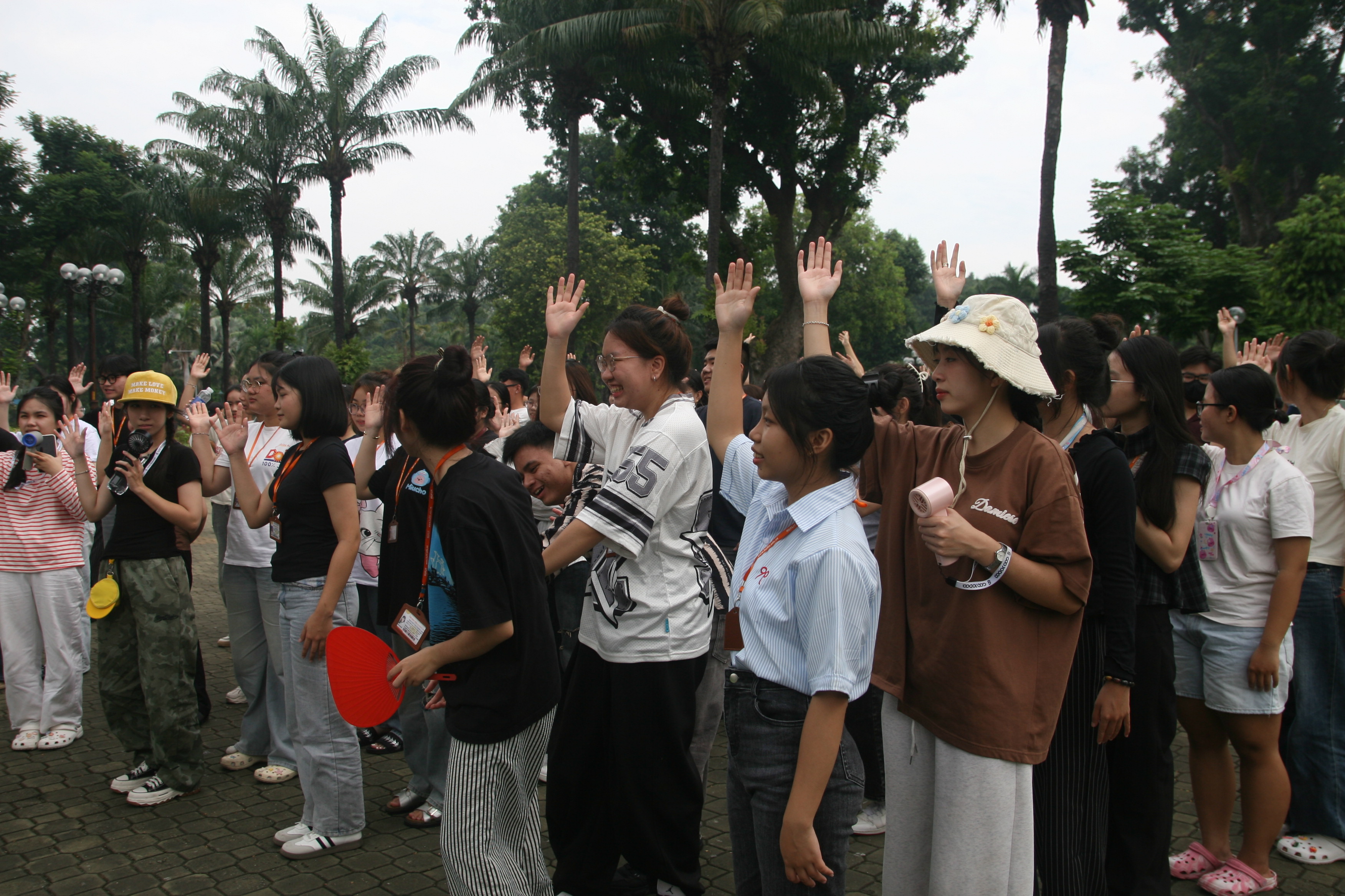Tân Sinh viên khoa Kinh tế - Tài chính HUFLIT háo hức chào năm học mới cùng Teambuilding “NEW HORIZON”