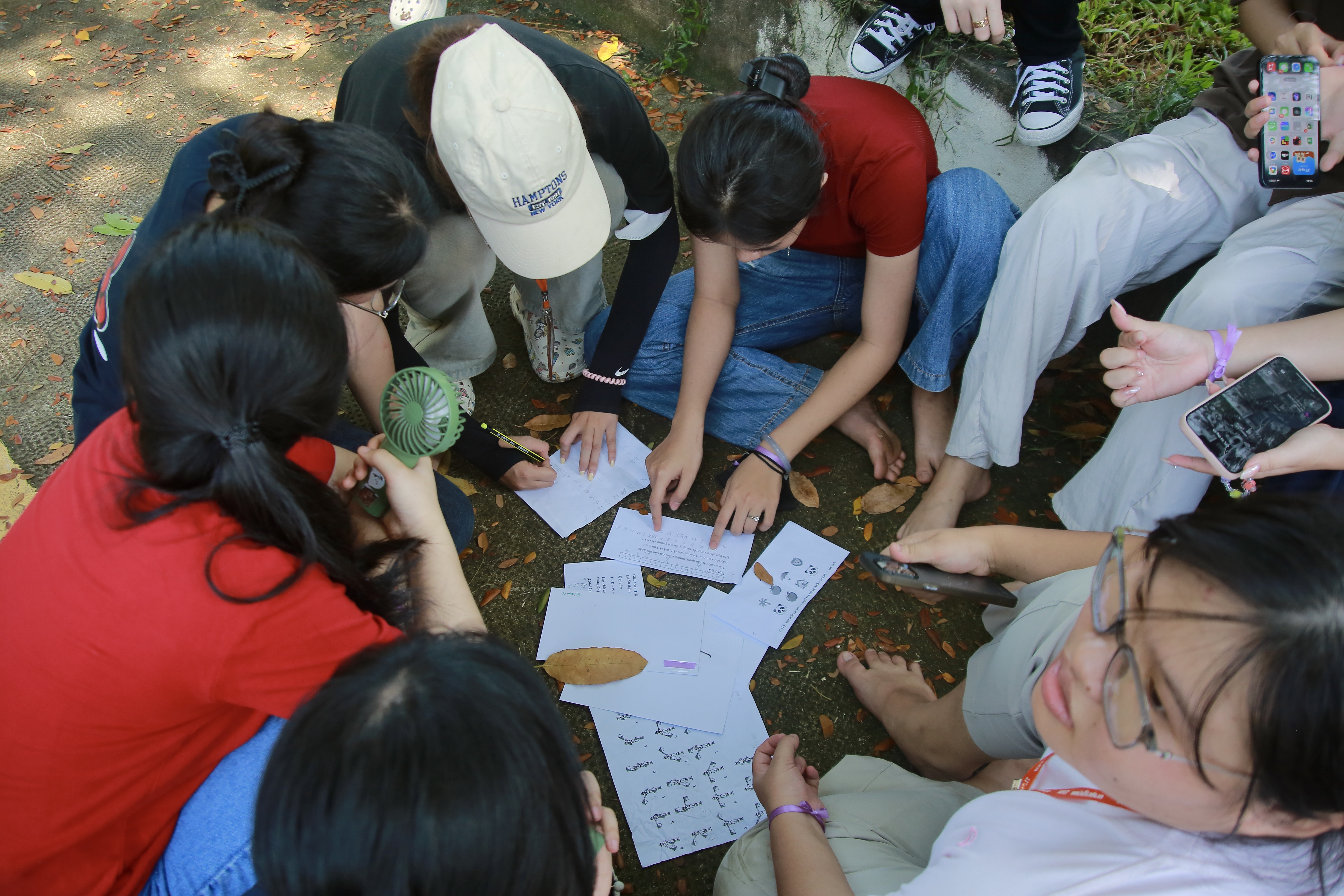 HUFLITers K31 gắn kết cùng “Ngày hội Kết nối - Connection Day” năm 2025