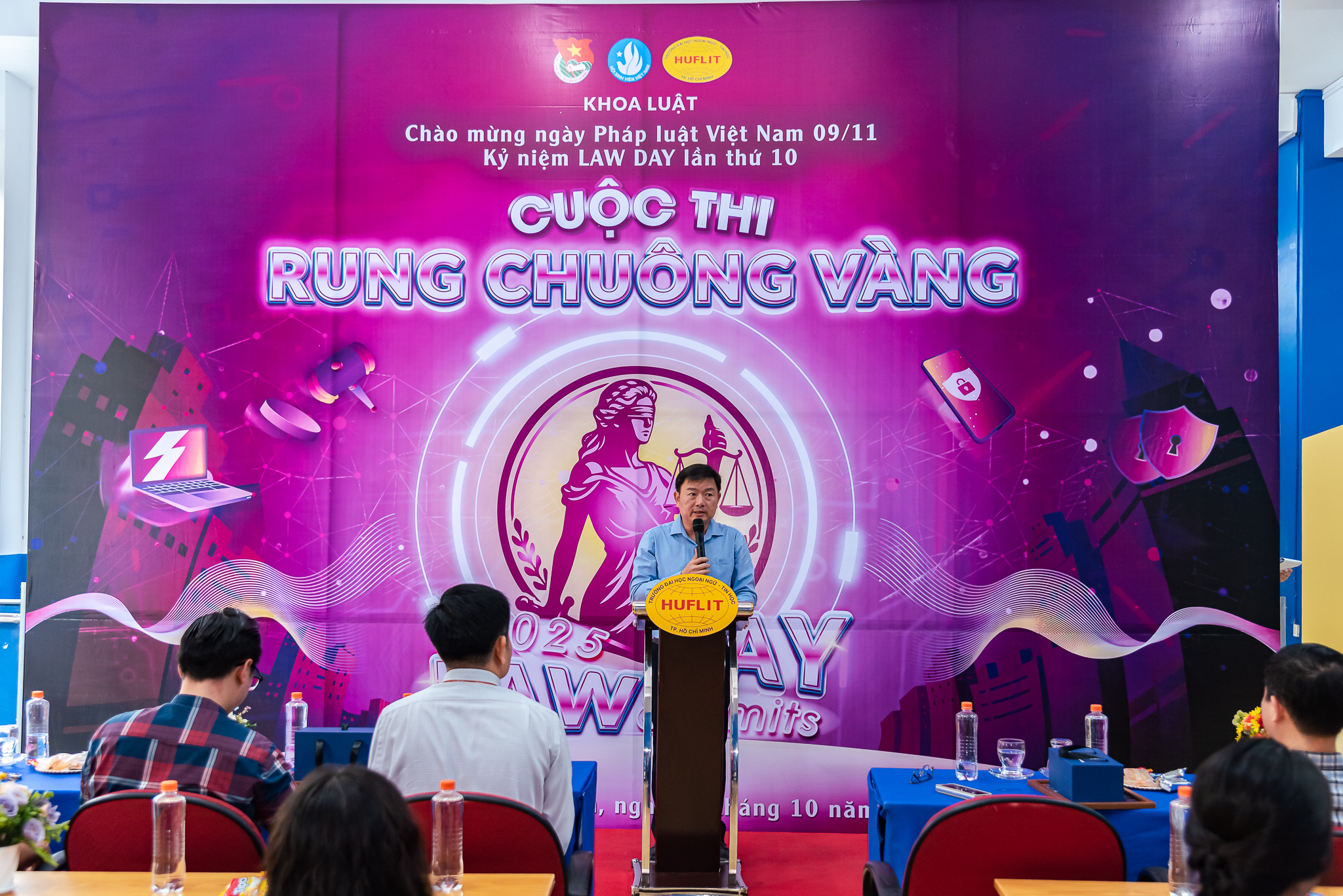 “Ngày hội Pháp luật - Law Day” năm 2025 - Chuỗi hoạt động giáo dục Pháp luật dành cho sinh viên HUFLIT