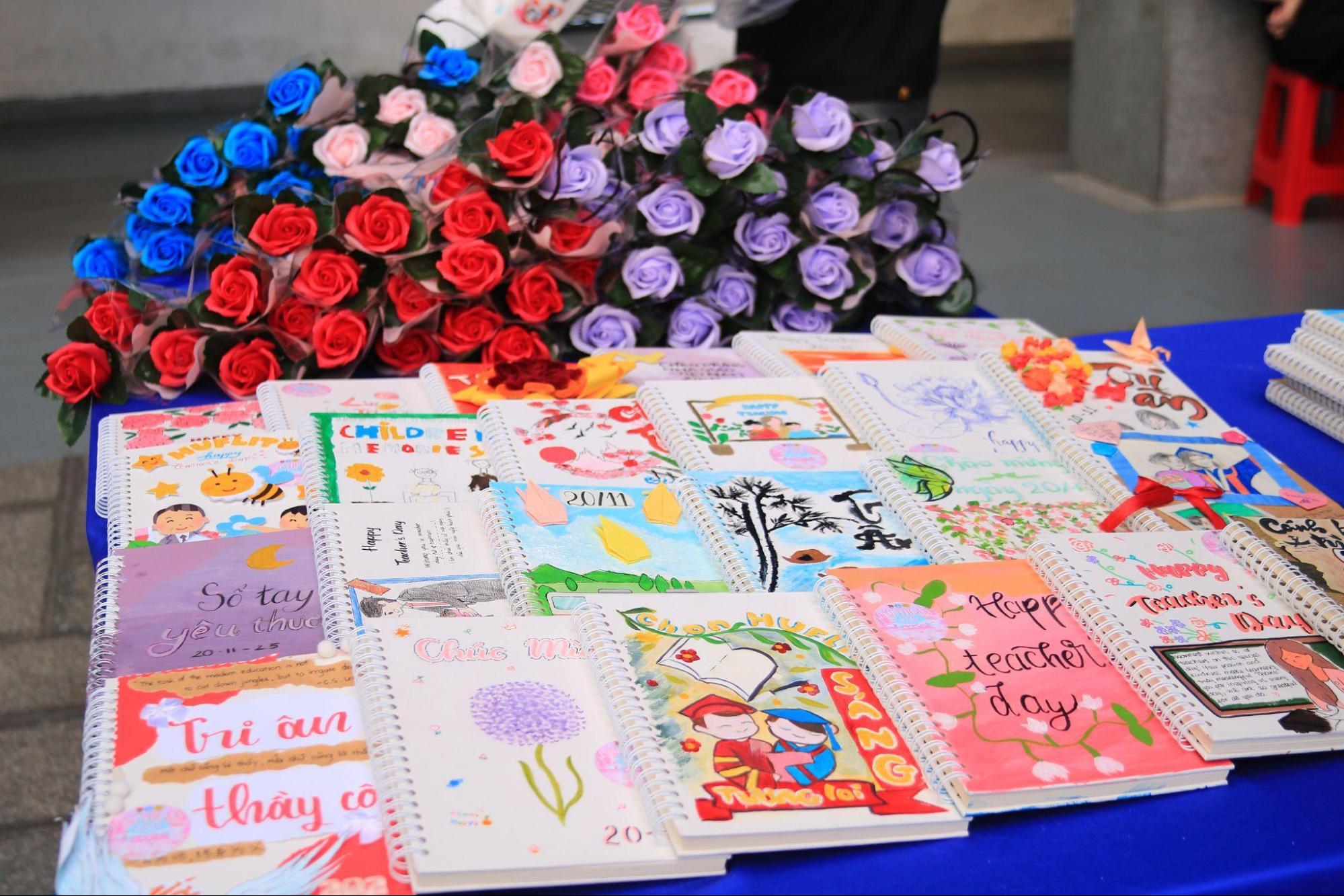 Khởi hành “Đoàn tàu yêu thương” gửi trao “Lời Tri Ân” nhân dịp Chào mừng Ngày Nhà giáo Việt Nam 20/11