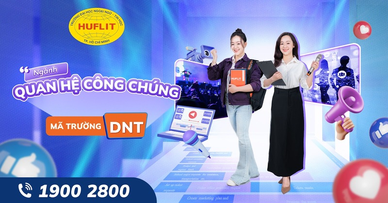Sinh viên ngành Quan hệ công chúng HUFLIT