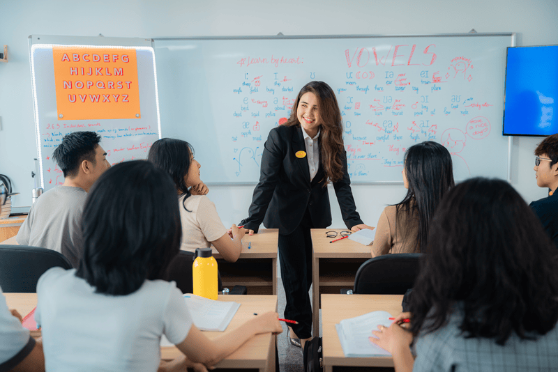 HUFLIT mang đến chương trình tiếng Anh chuẩn quốc tế