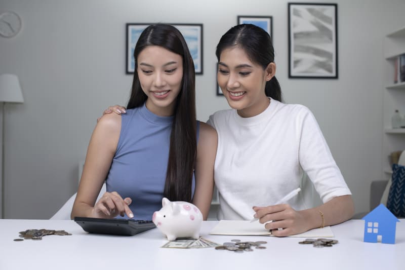 sinh viên có thể tiết kiệm và quản lý
