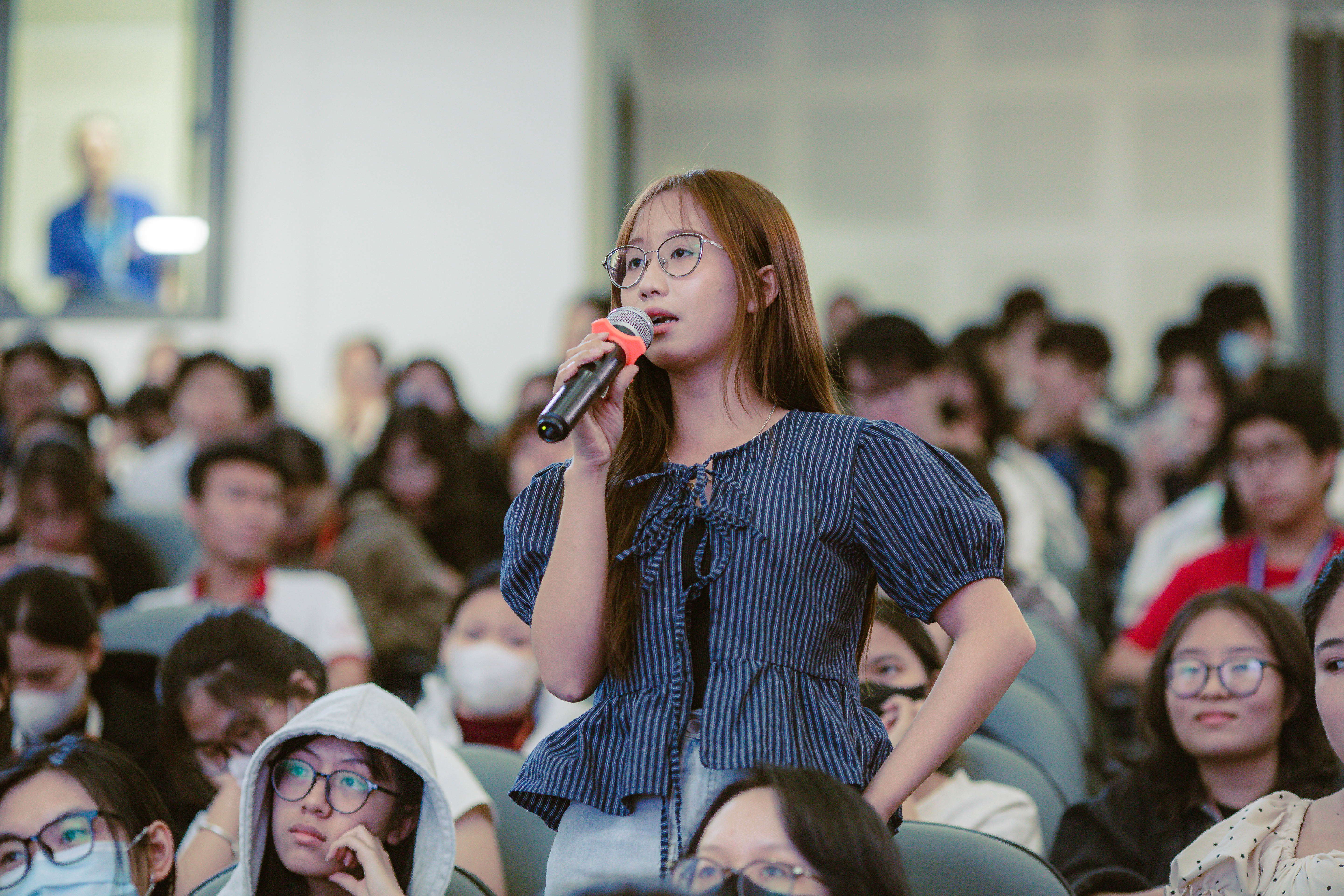 Đoàn - Hội Khoa Kinh tế - Tài chính tổ chức Hội thảo kỹ năng “The Art of Speaking”