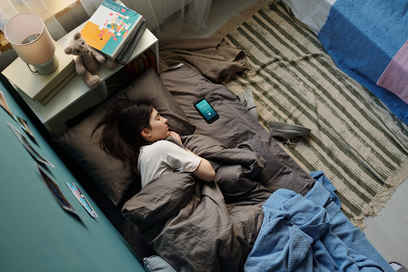 Ngủ đủ 7 - 8 tiếng mỗi đêm