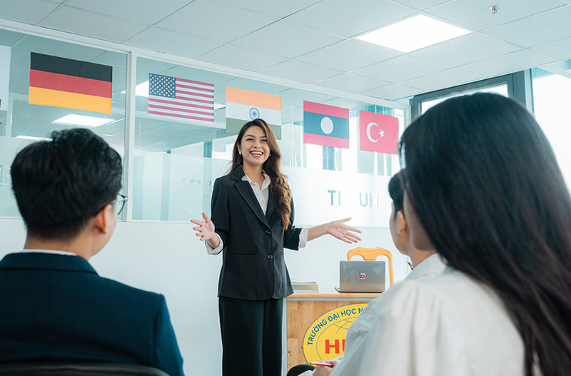 chọn ngành hay chọn trường