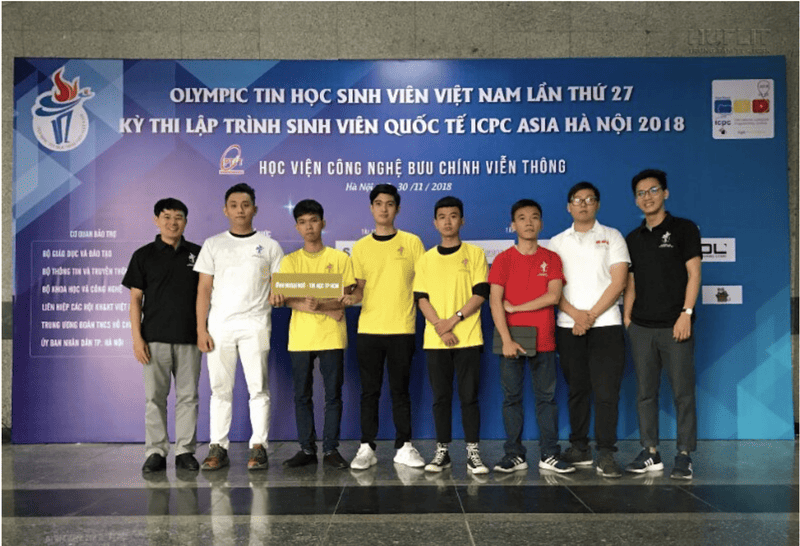 Sinh viên HUFLIT tham dự kỳ thi lập trình quốc tế