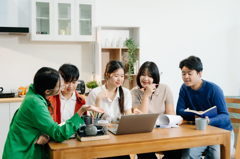 Tiếng Hàn mang lại mức thu nhập cạnh tranh