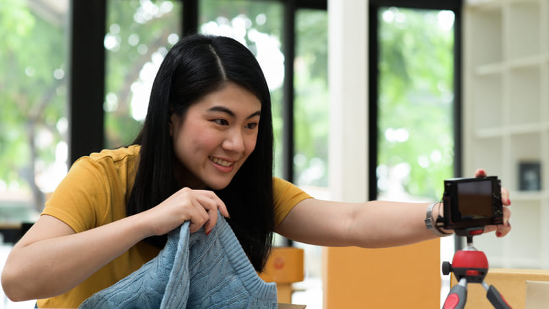 Đi làm thêm giúp sinh viên HUFLIT tích lũy kinh nghiệm