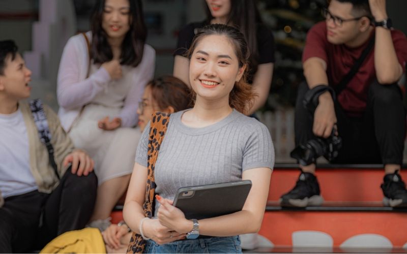 Sinh viên tốt nghiệp tại HUFLIT sẽ có việc làm