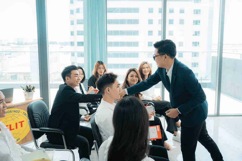 HUFLIT chú trọng rèn luyện kỹ năng thực tiễn