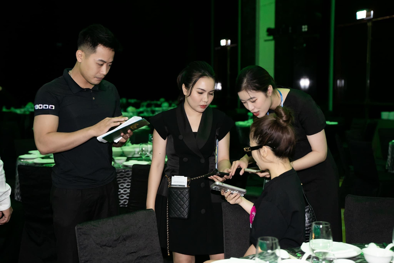 chuyen-vien-to-chuc-su-kien-4