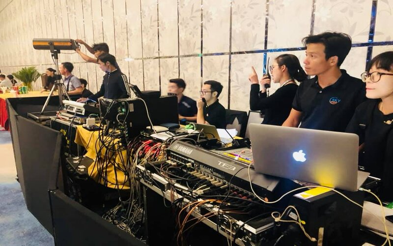 chuyên viên tổ chức sự kiện