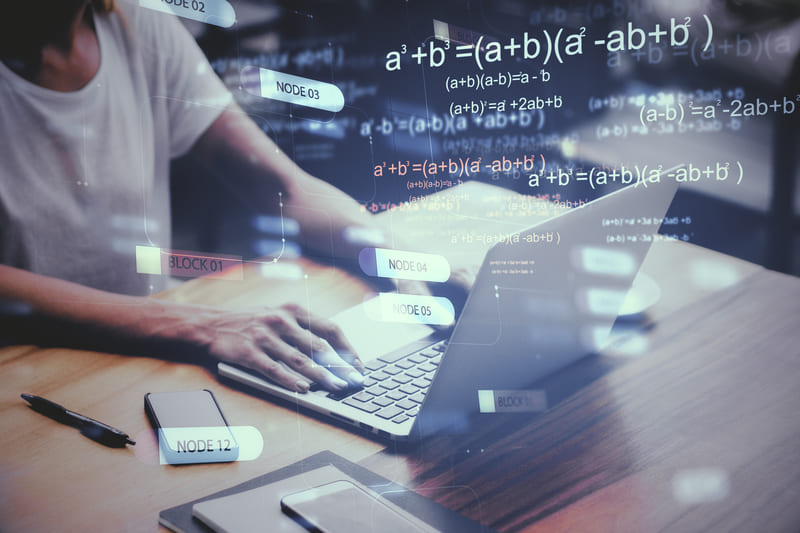 Toán học và tư duy thuật toán