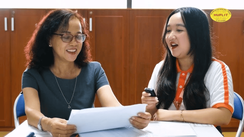 HUFLIT không cho phép sinh viên năm nhất chuyển ngành