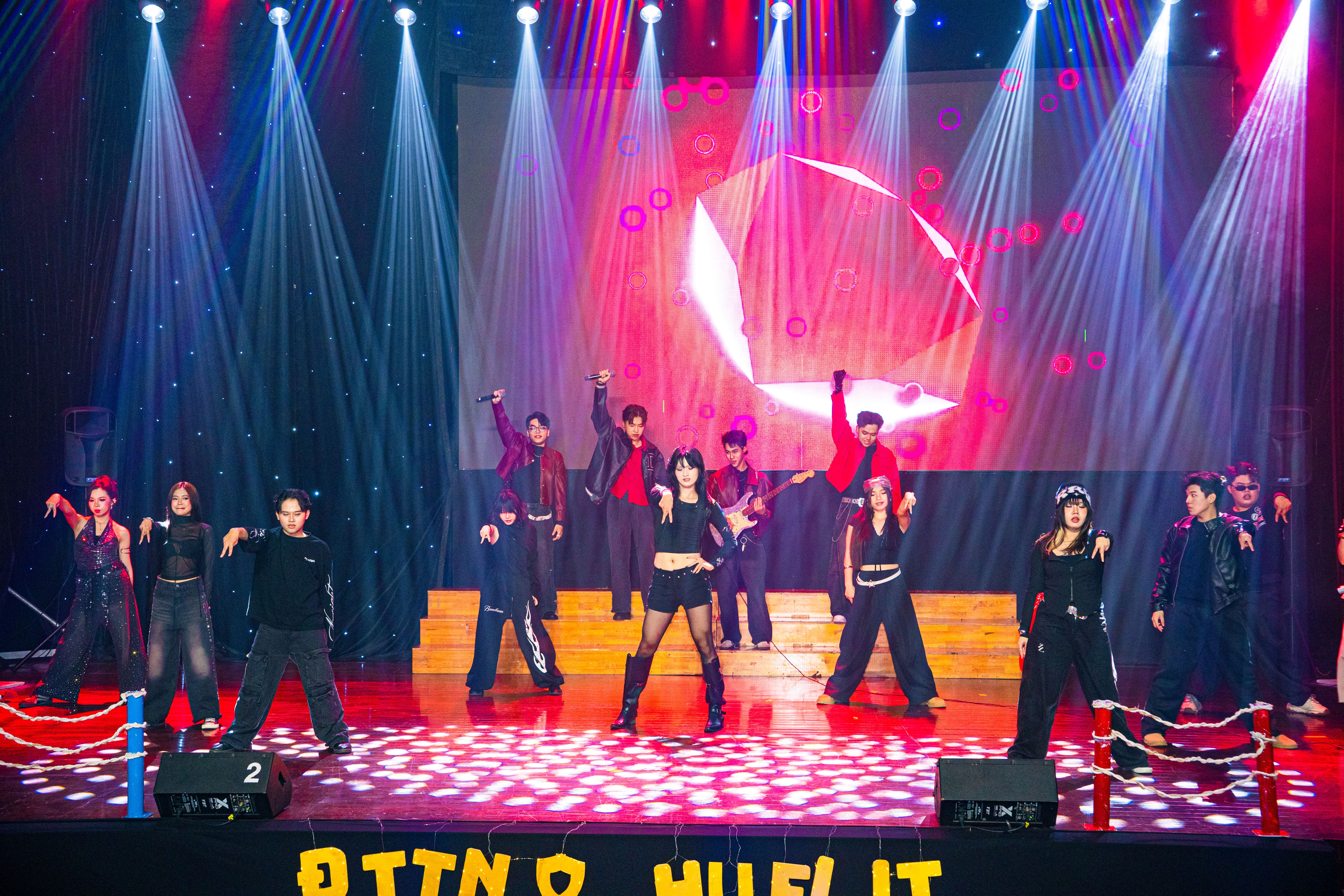 Đấu trường tài năng HUFLIT – Hành trình tỏa sáng của những tâm hồn yêu nghệ thuật