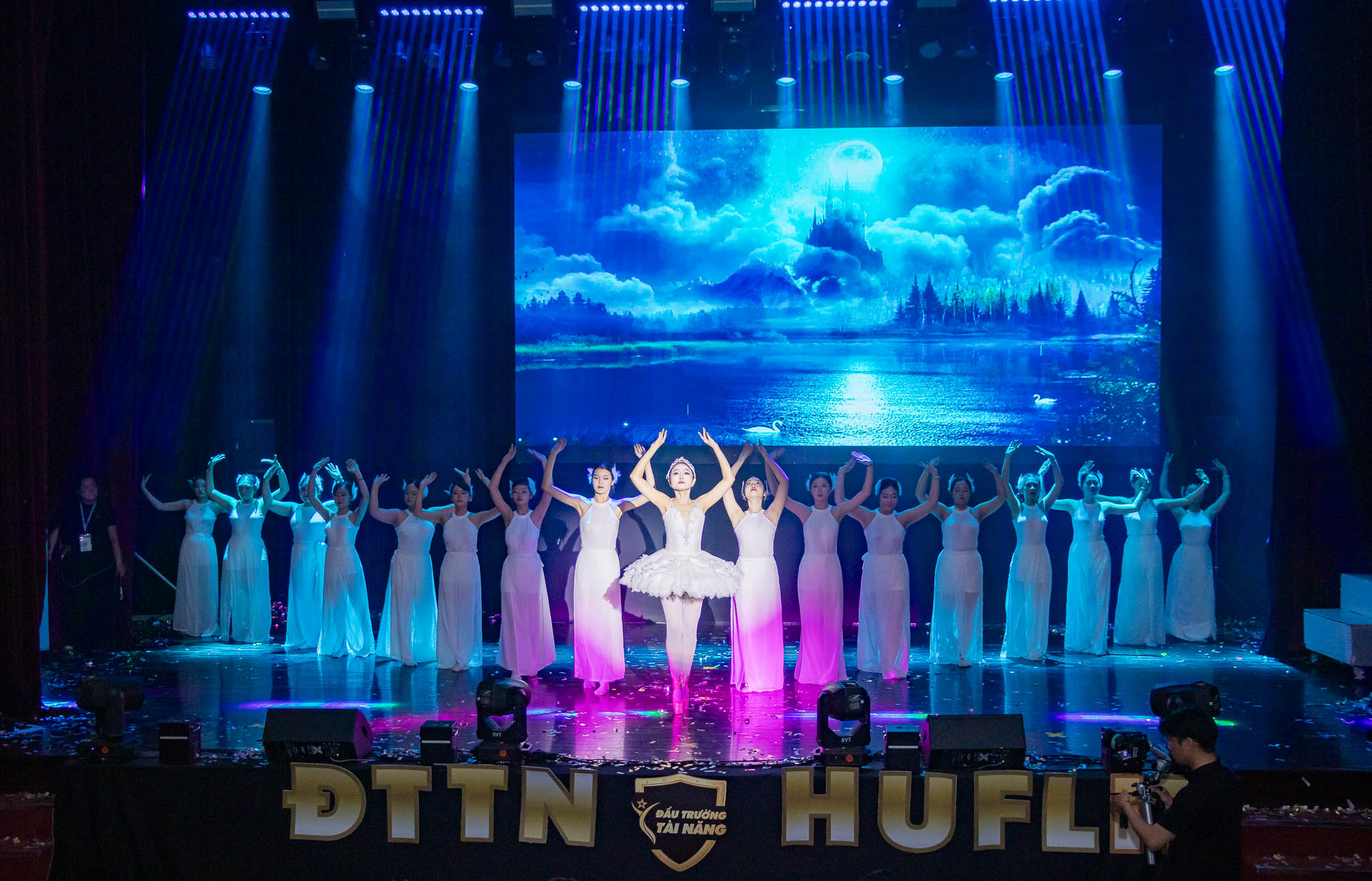 Đấu trường tài năng HUFLIT – Hành trình tỏa sáng của những tâm hồn yêu nghệ thuật