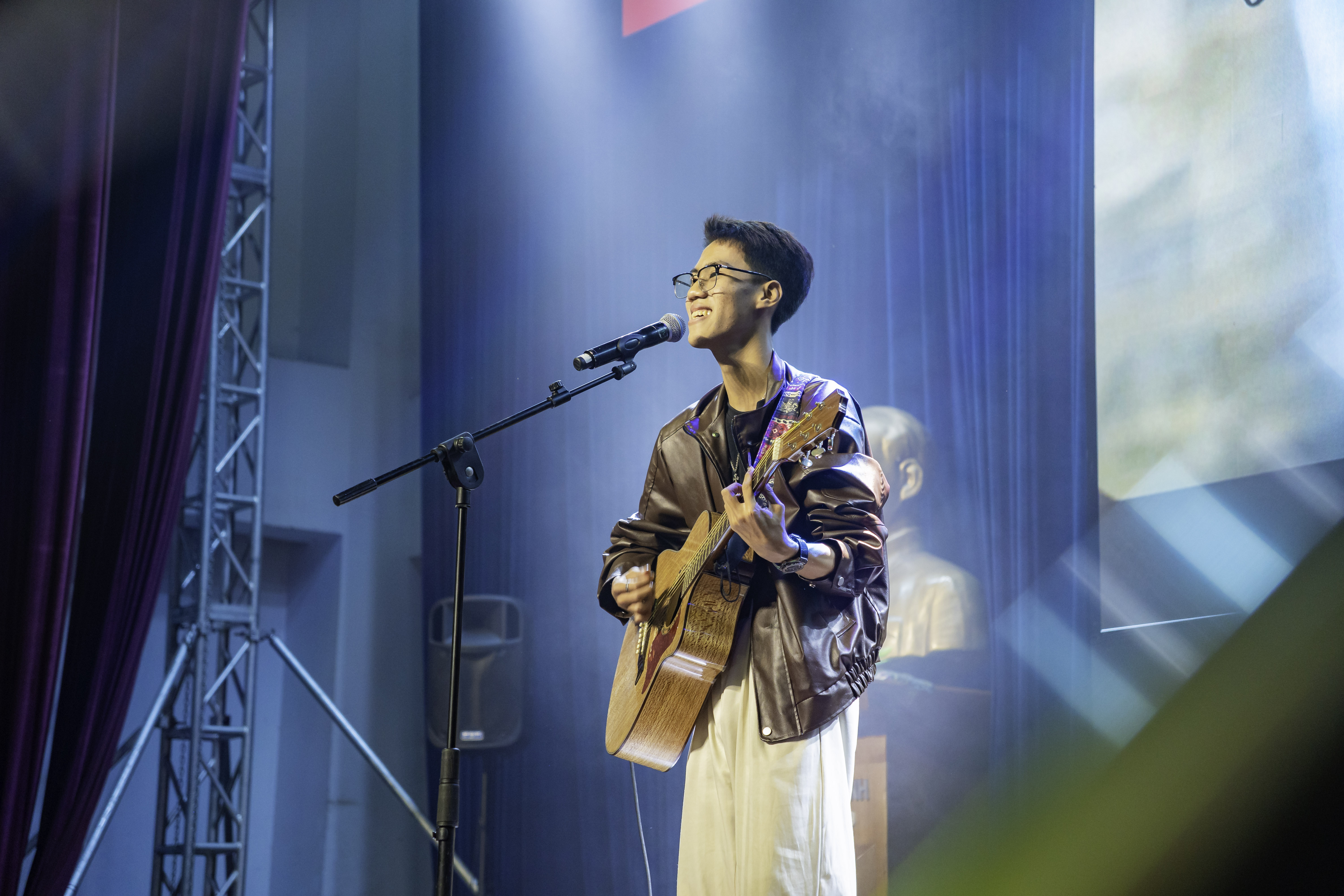 Đấu trường tài năng HUFLIT – Hành trình tỏa sáng của những tâm hồn yêu nghệ thuật