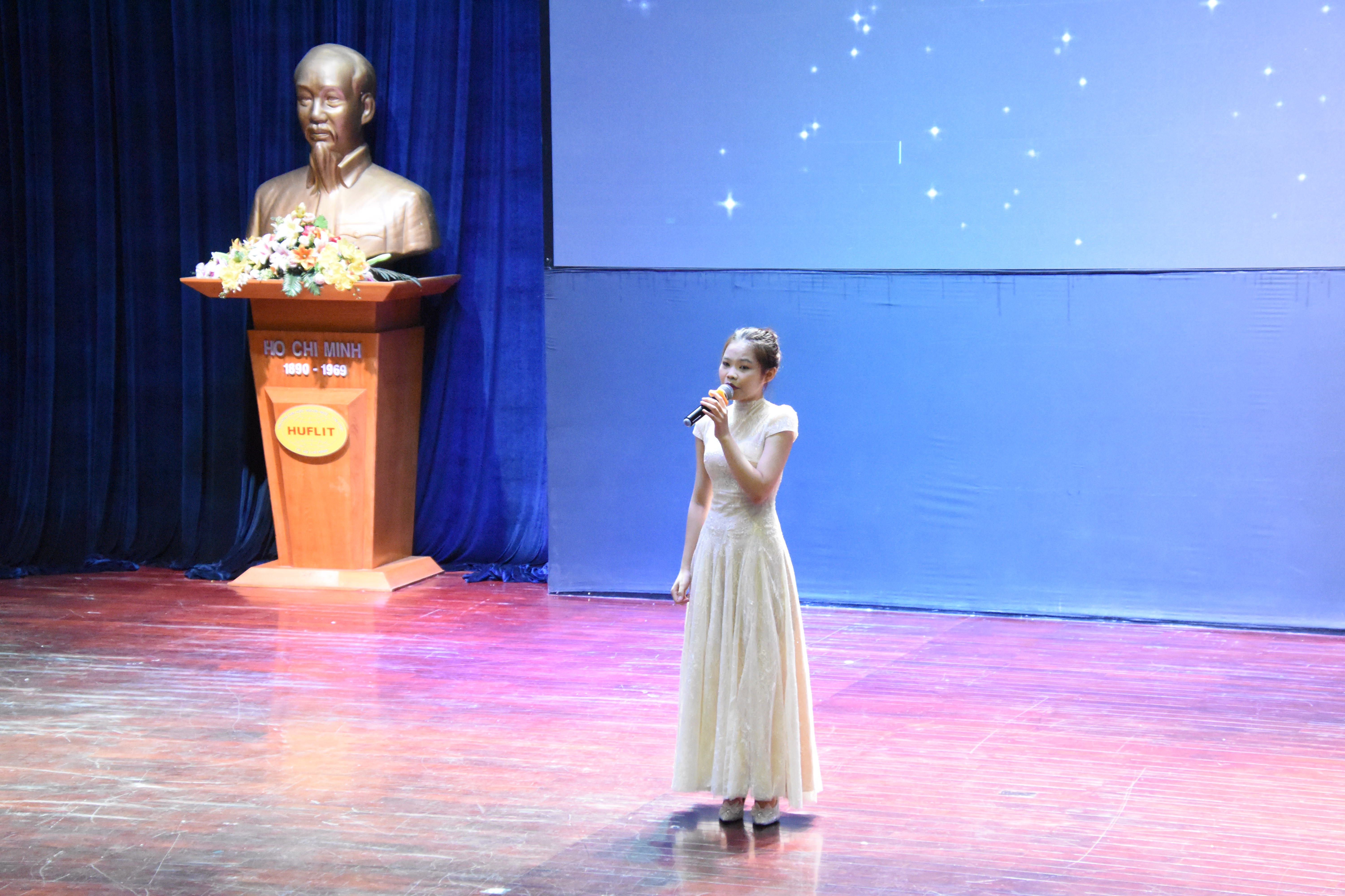 Sinh viên HUFLIT “giải mã” kỹ năng phỏng vấn trong lĩnh vực pháp lý: Từ giảng đường đến thực tiễn nghề nghiệp