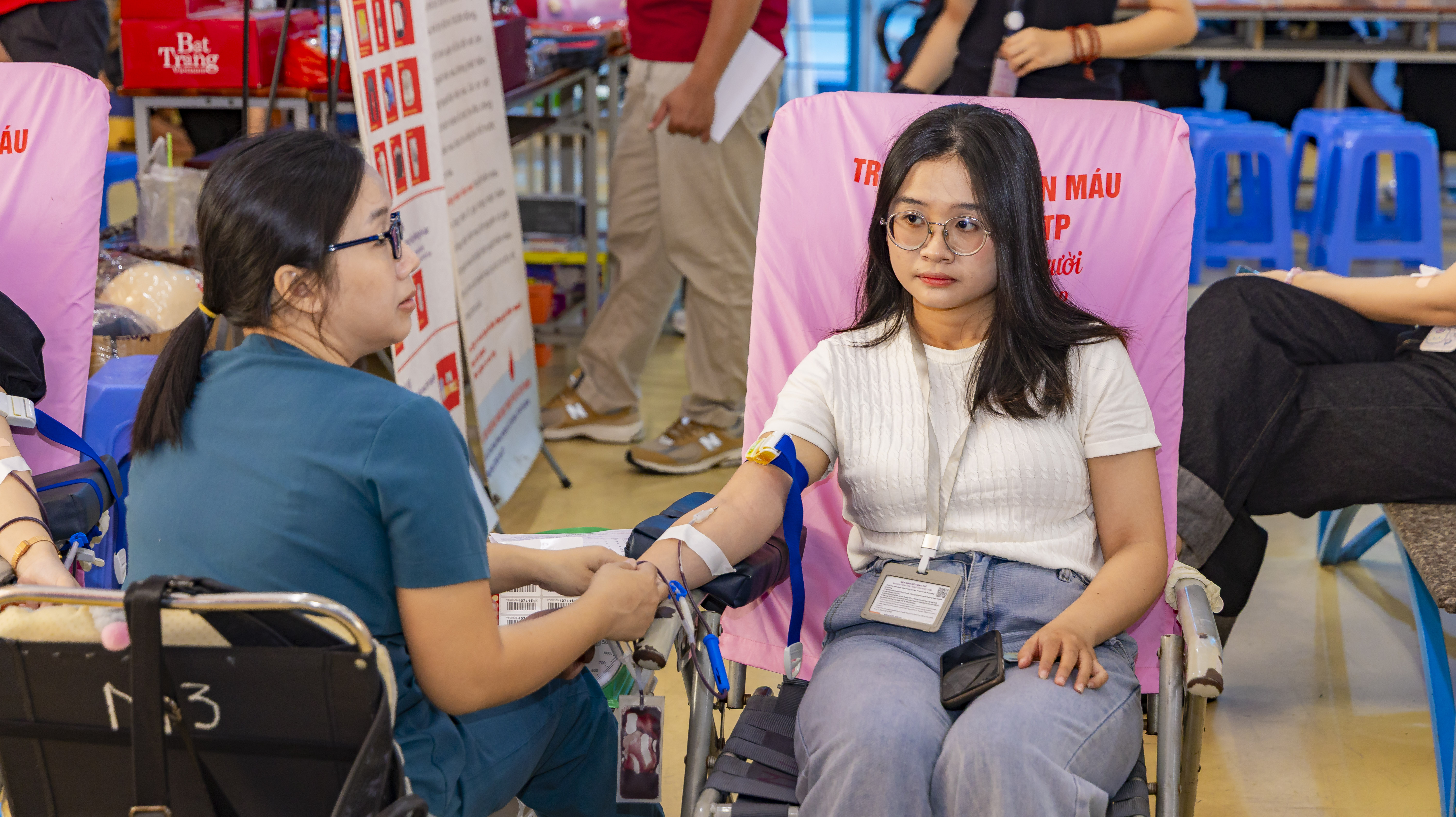 Hiến máu tình nguyện HUFLIT năm học 2025 - 2026: Hành trình lan tỏa yêu thương, gieo mầm hạnh phúc