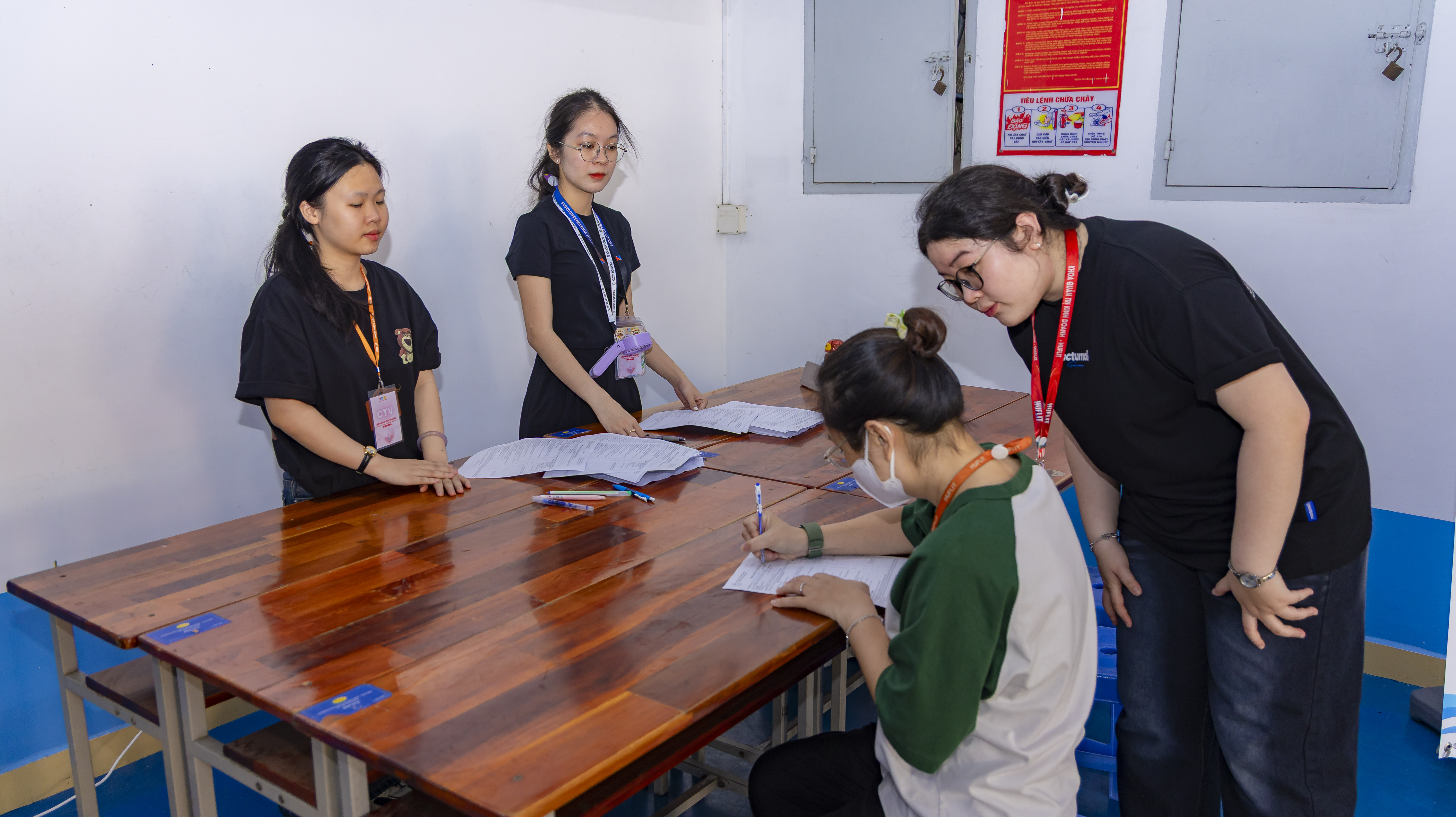 Hiến máu tình nguyện HUFLIT năm học 2025 - 2026: Hành trình lan tỏa yêu thương, gieo mầm hạnh phúc