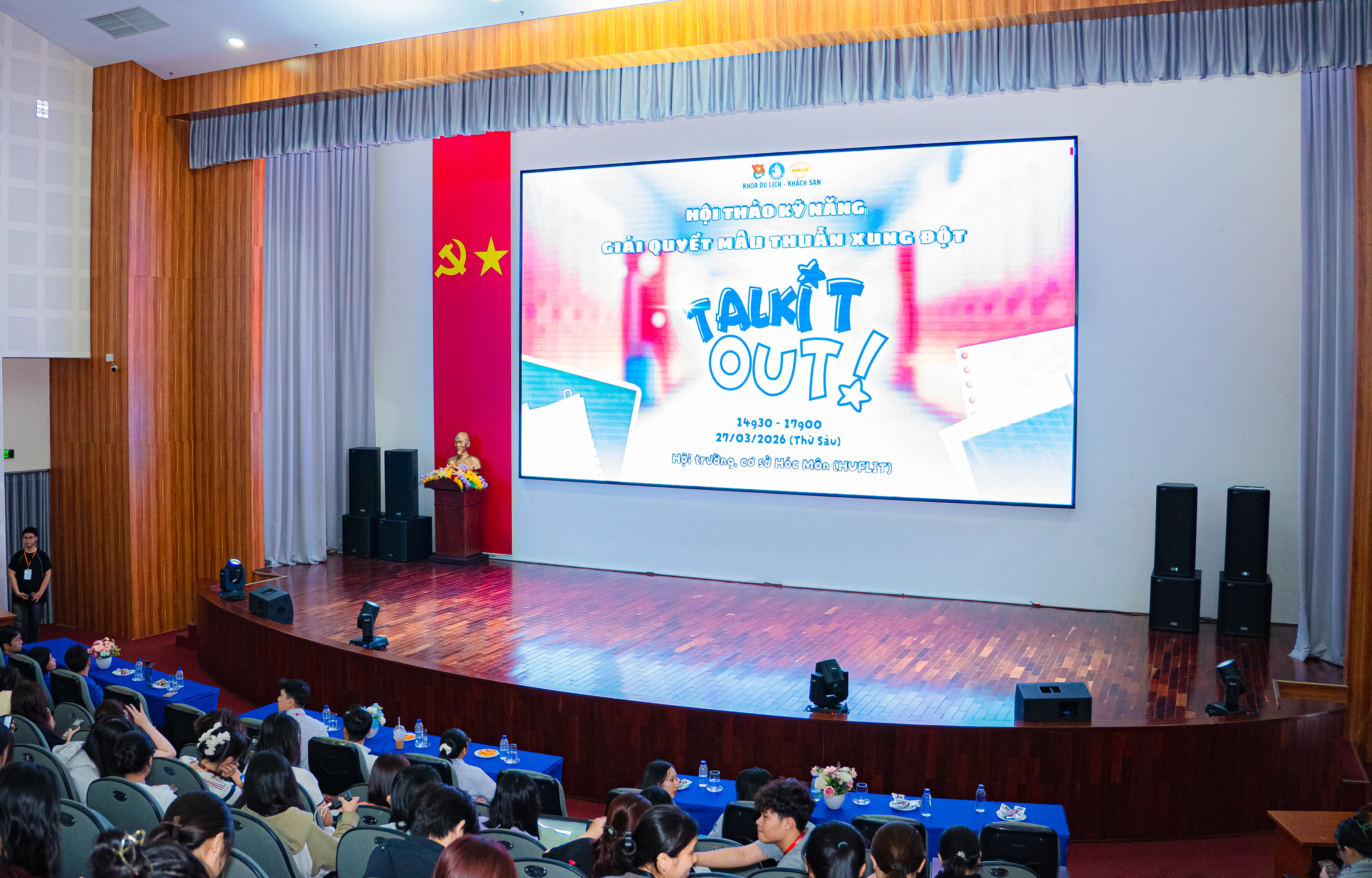 Hội thảo kỹ năng Giải quyết Mâu thuẫn Xung đột với chủ đề “Talk It Out!”