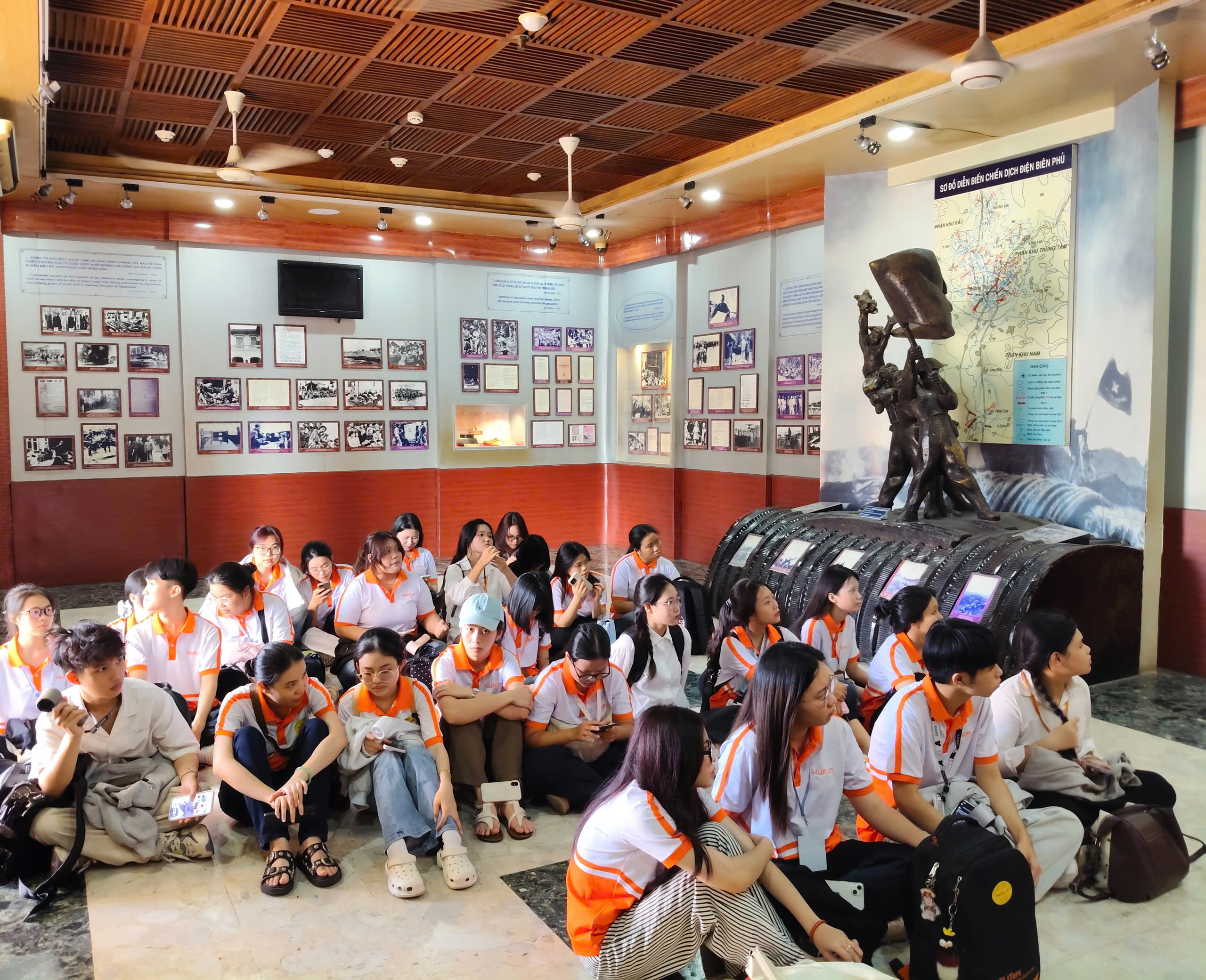 Tháng Thanh niên HUFLIT năm 2026: Hành trình khẳng định bản lĩnh sinh viên thời đại số