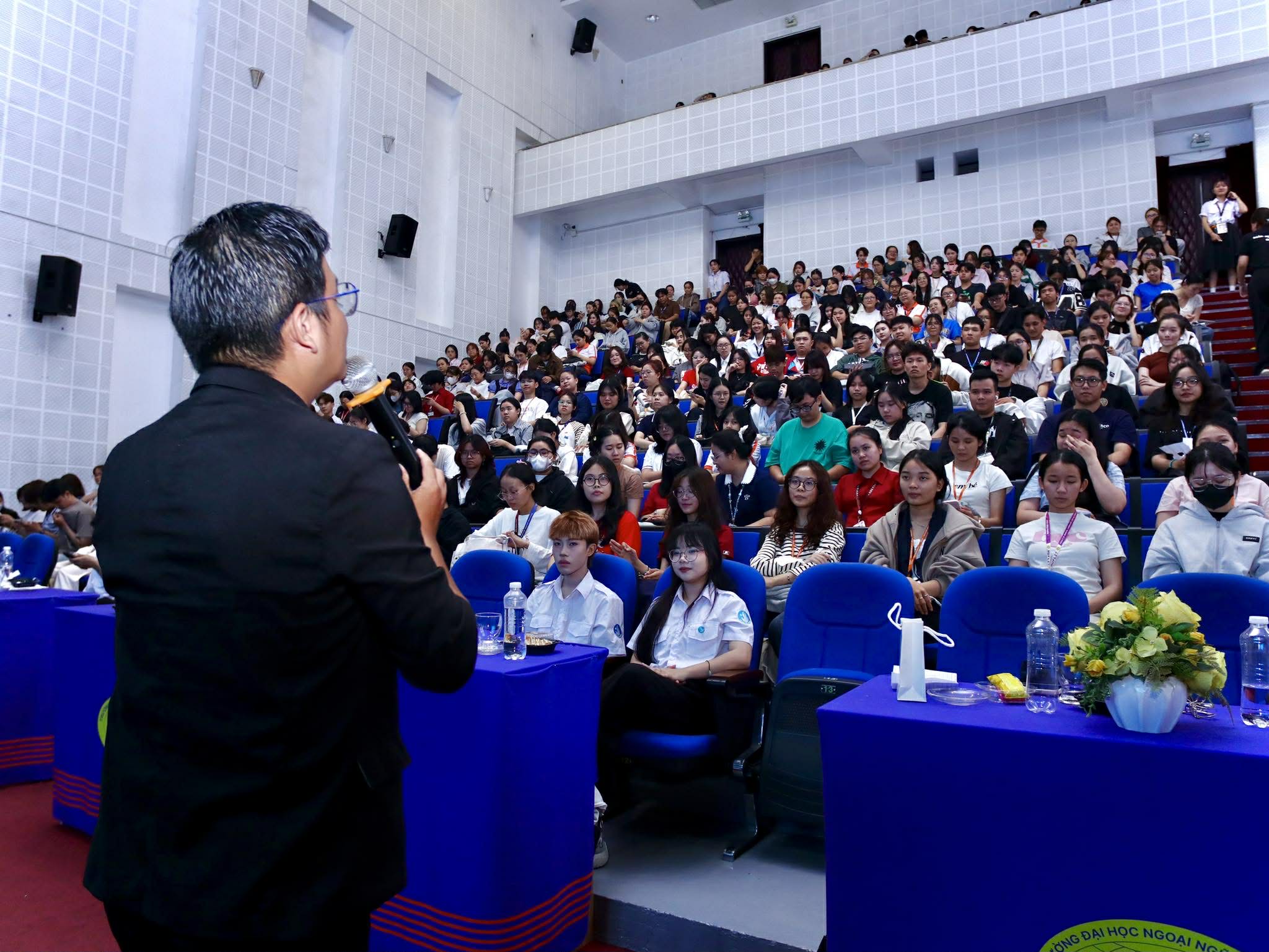 Hội thảo kỹ năng Tự học và Phát triển bản thân - “THE NEW FUTURE”