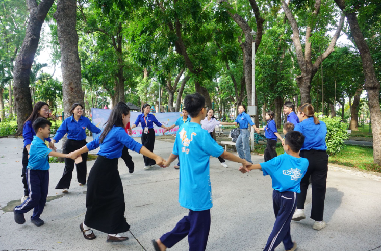 Dự án tình nguyện “Gắn Kết - Sẻ Chia”