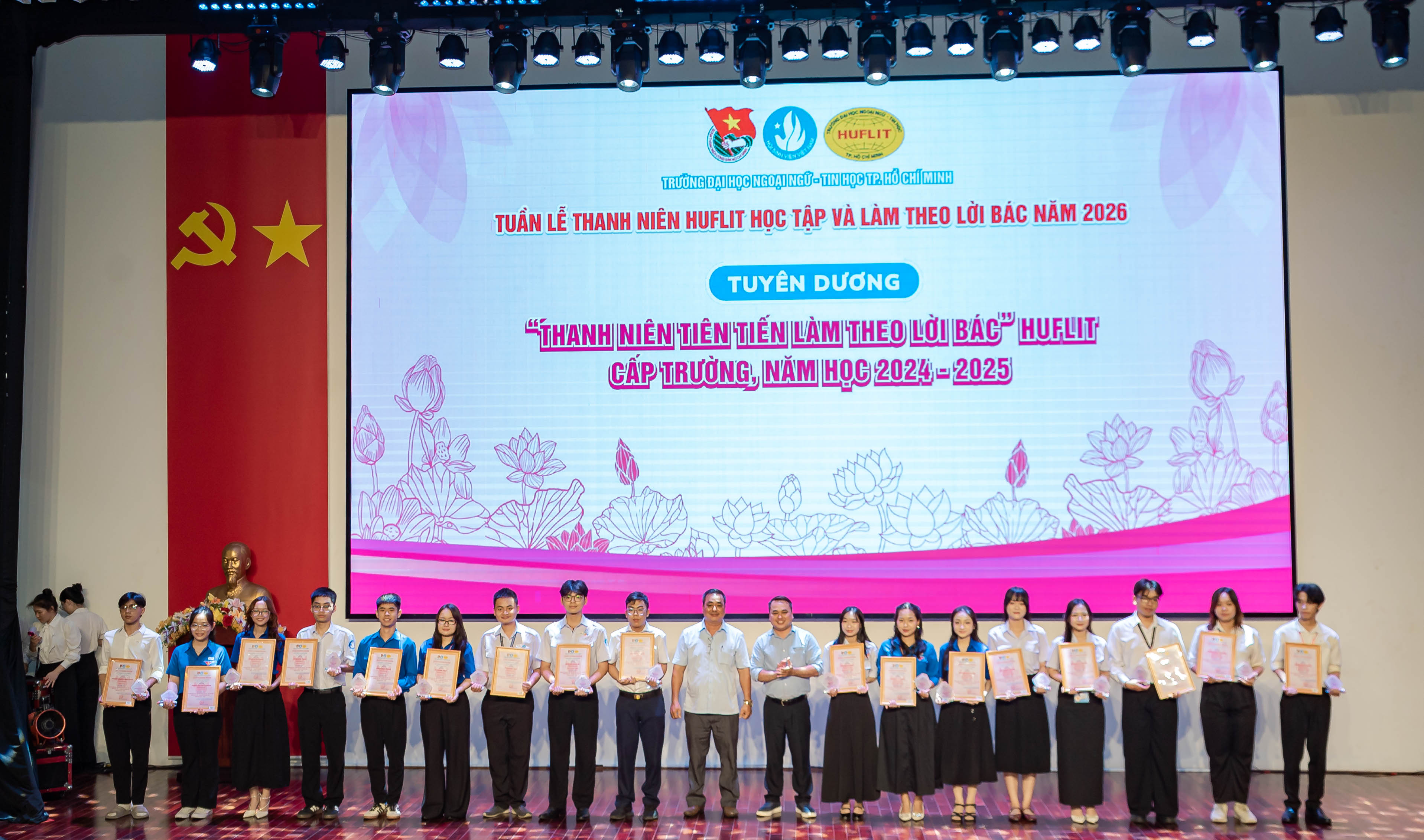 Tuần lễ Thanh niên HUFLIT học tập và làm theo lời Bác năm 2026