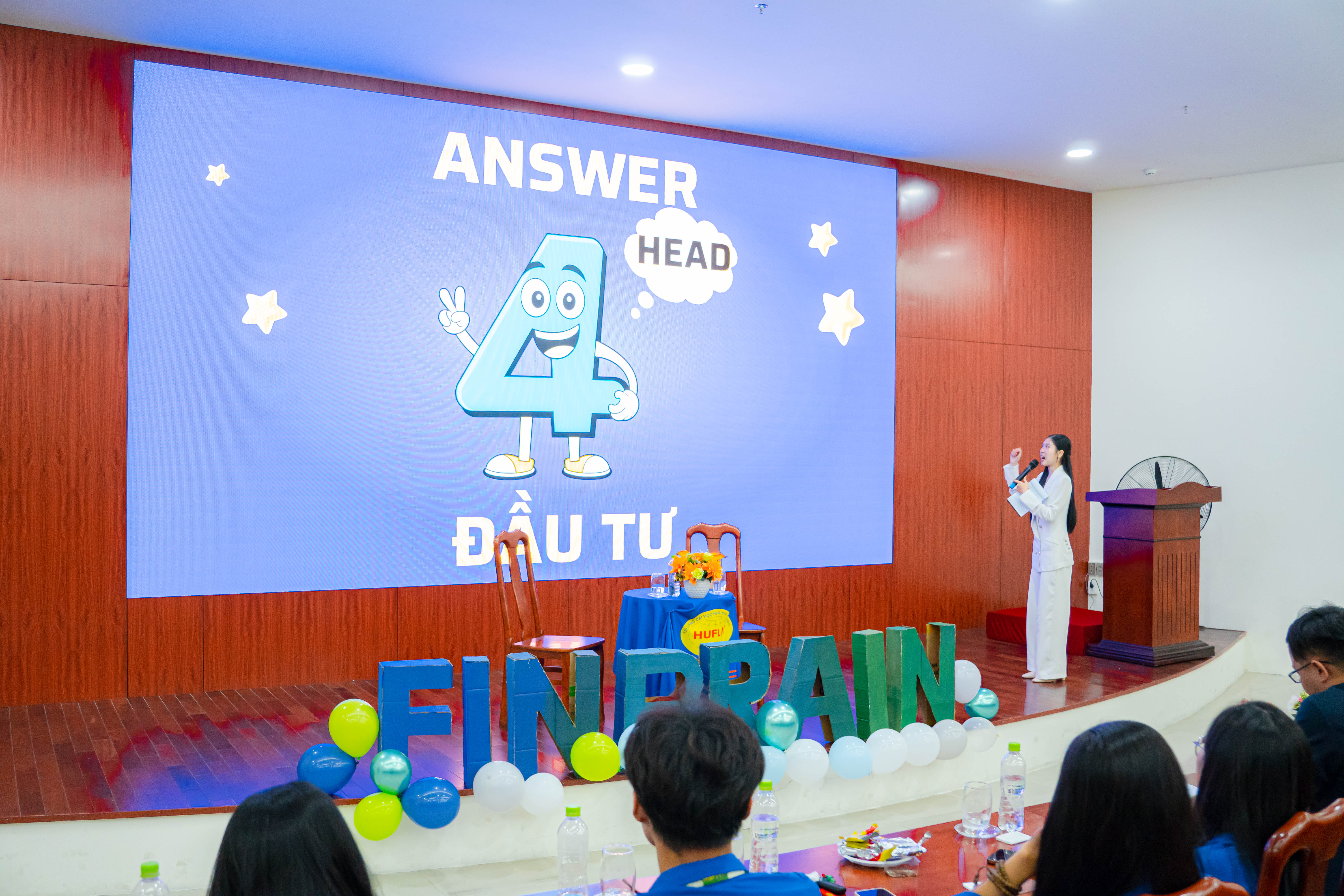 Talkshow “FINBRAIN - GIẢI MÃ TÀI CHÍNH 4.0”