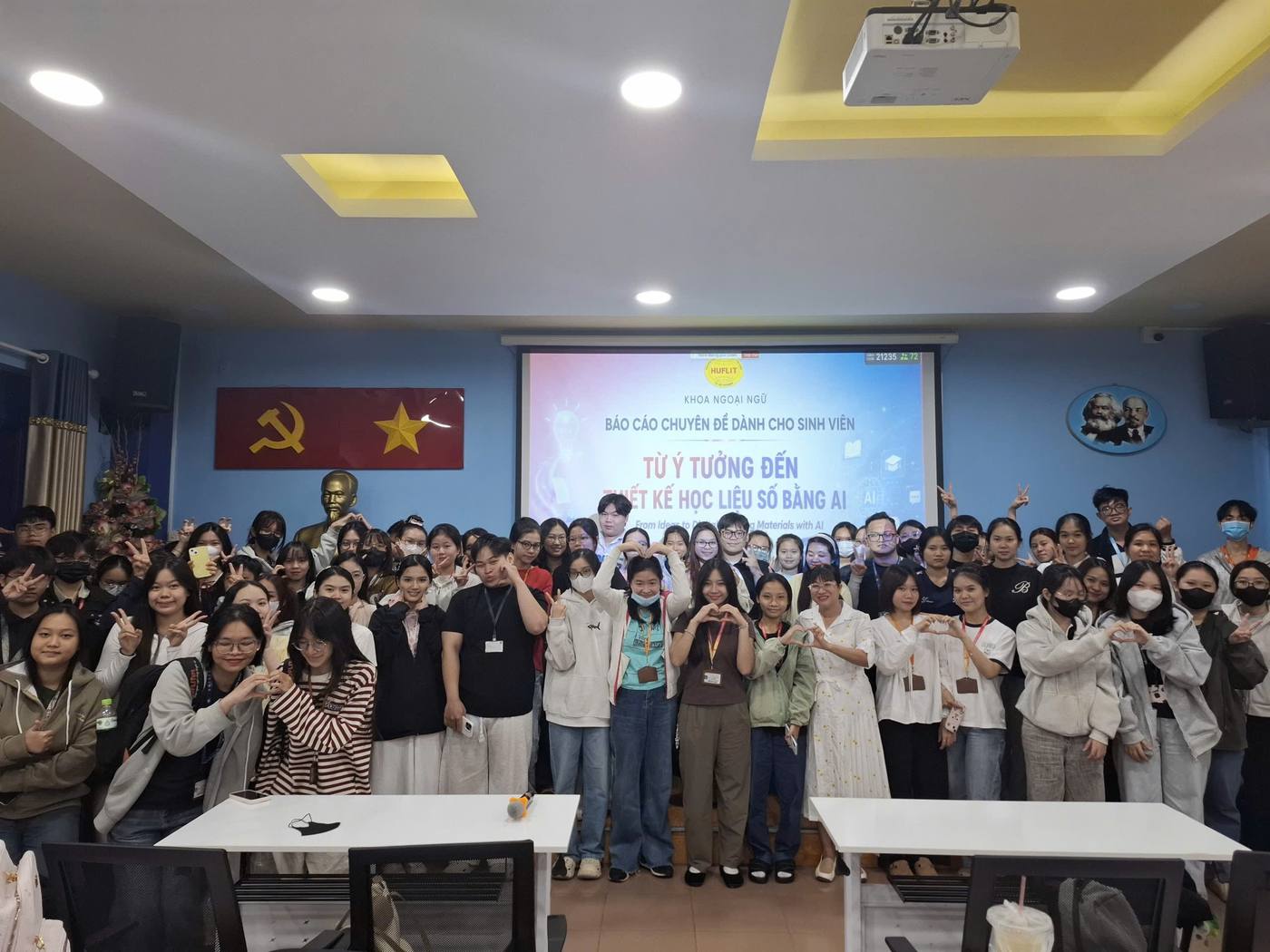 Đào tạo chuyên ngành bằng tiếng Anh